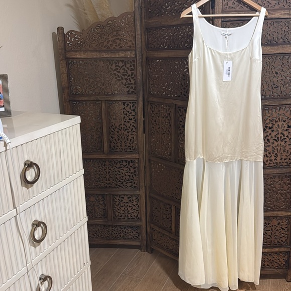 NEW NWT Reformation Zaire Silk Sleeveless Wedding Dress Ivory White - Picture 2 of 4